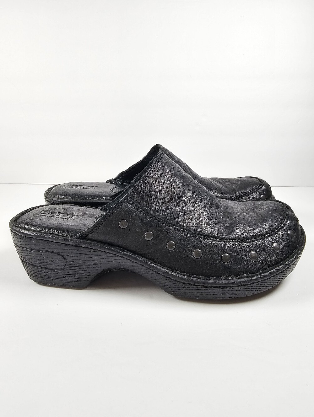 Born Majesty Black Leather Studded Slip On Clog Mule Sz 9 Edgy Biker Whimsigoth - Picture 5 of 9